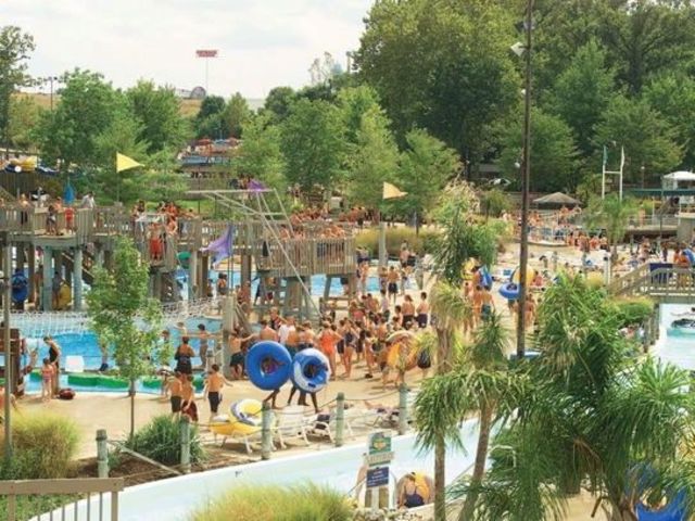 The Beach Cincinnati Best Beaches In World Help Needy Beat The Heat And Get Free Pes To Beach Waterpark