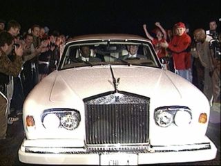 Remember? Santa brings Ken Griffey Jr., to town