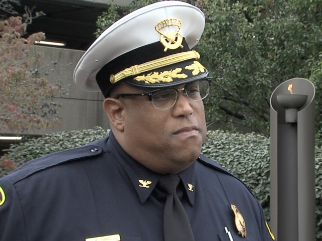 Coup D Cop Cincinnati Police Captain Claims Effort Underway To Oust Chief Eliot Isaac