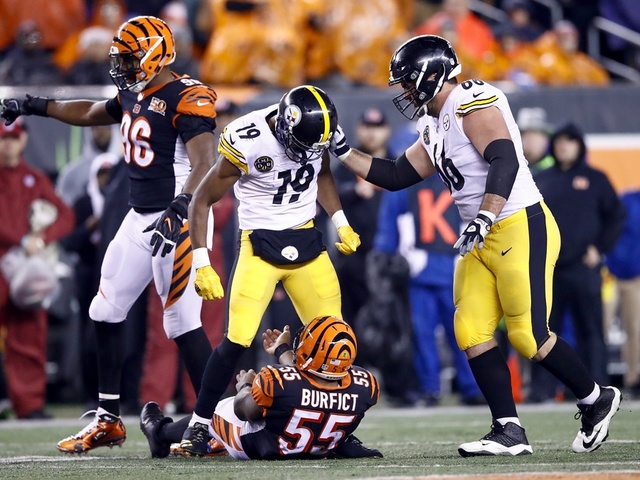 Antonio Brown Yells 'Karma' and 'I Liked That' Regarding Vontaze Burficit Injury