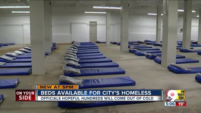 Plenty of beds available in homeless shelters, agency head says - WCPO