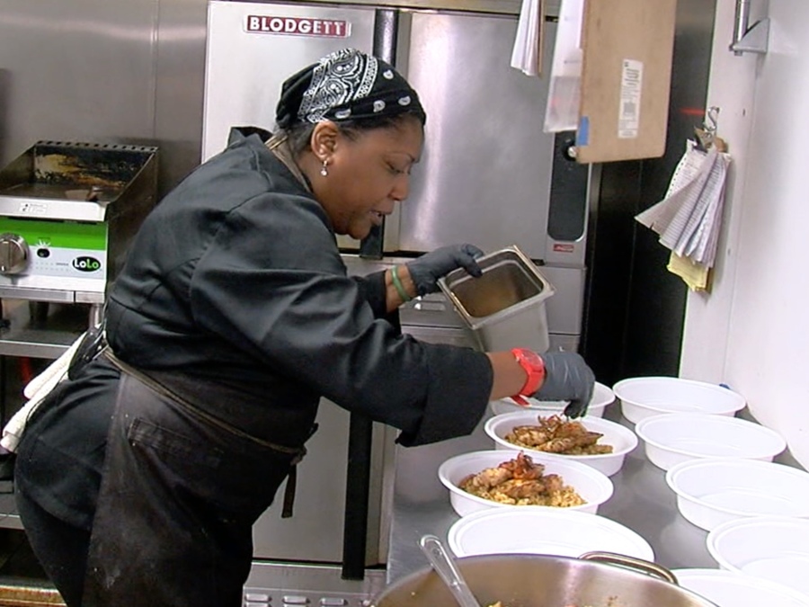 Meet the personal chef who provides the ‘fuel’ for some Cincinnati Bengals p...